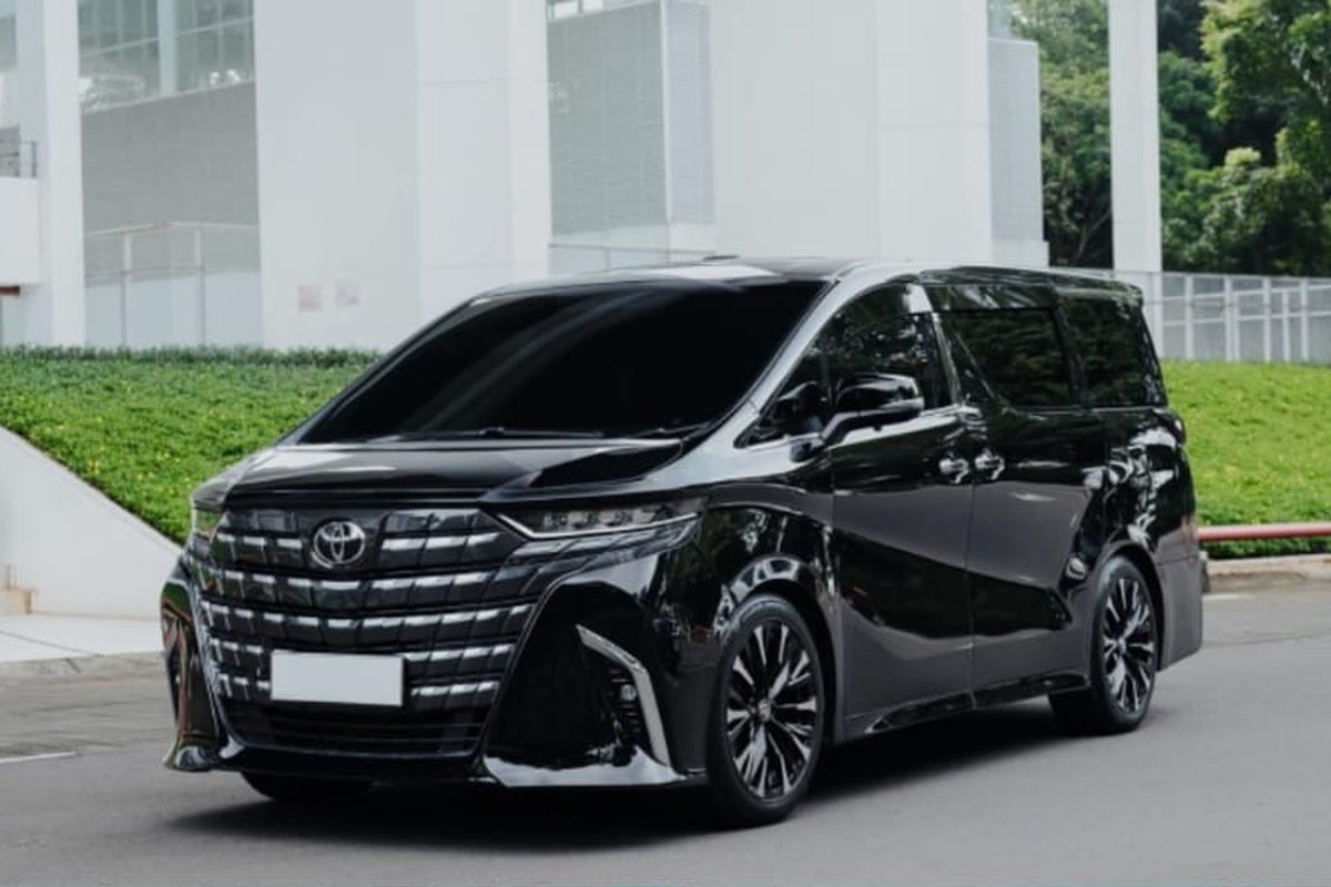 Alphard by Bandung Driver, 6 passengers